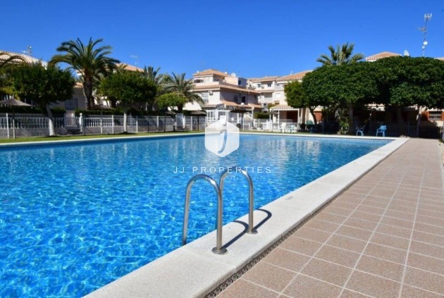 D'occasion - Bungalow -
Orihuela Costa - La Zenia
