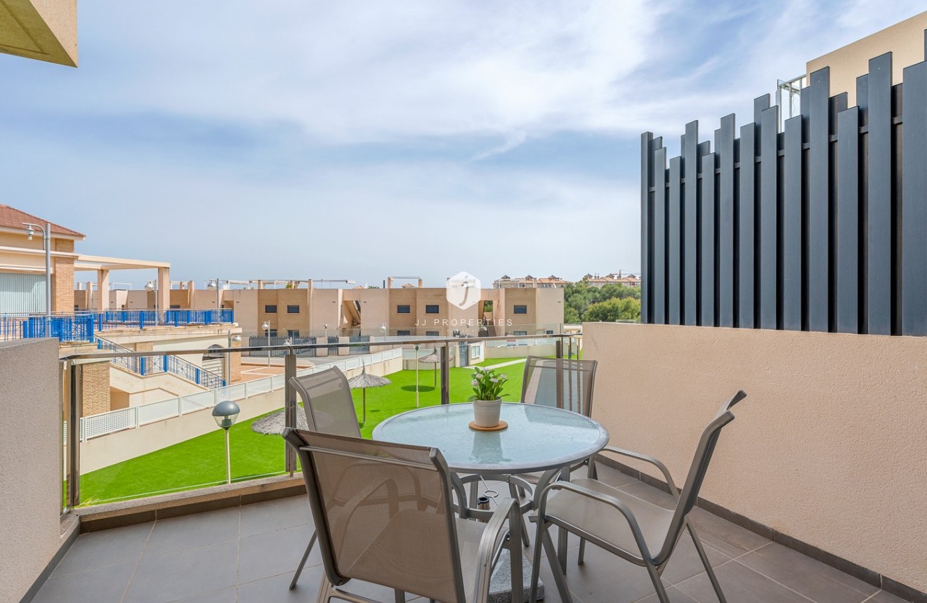 Aus zweiter Hand - Wohnung -
Orihuela Costa - Costa Blanca
