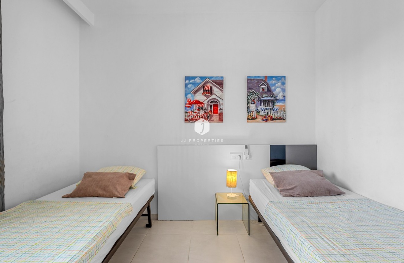 Aus zweiter Hand - Wohnung -
Orihuela Costa - Costa Blanca