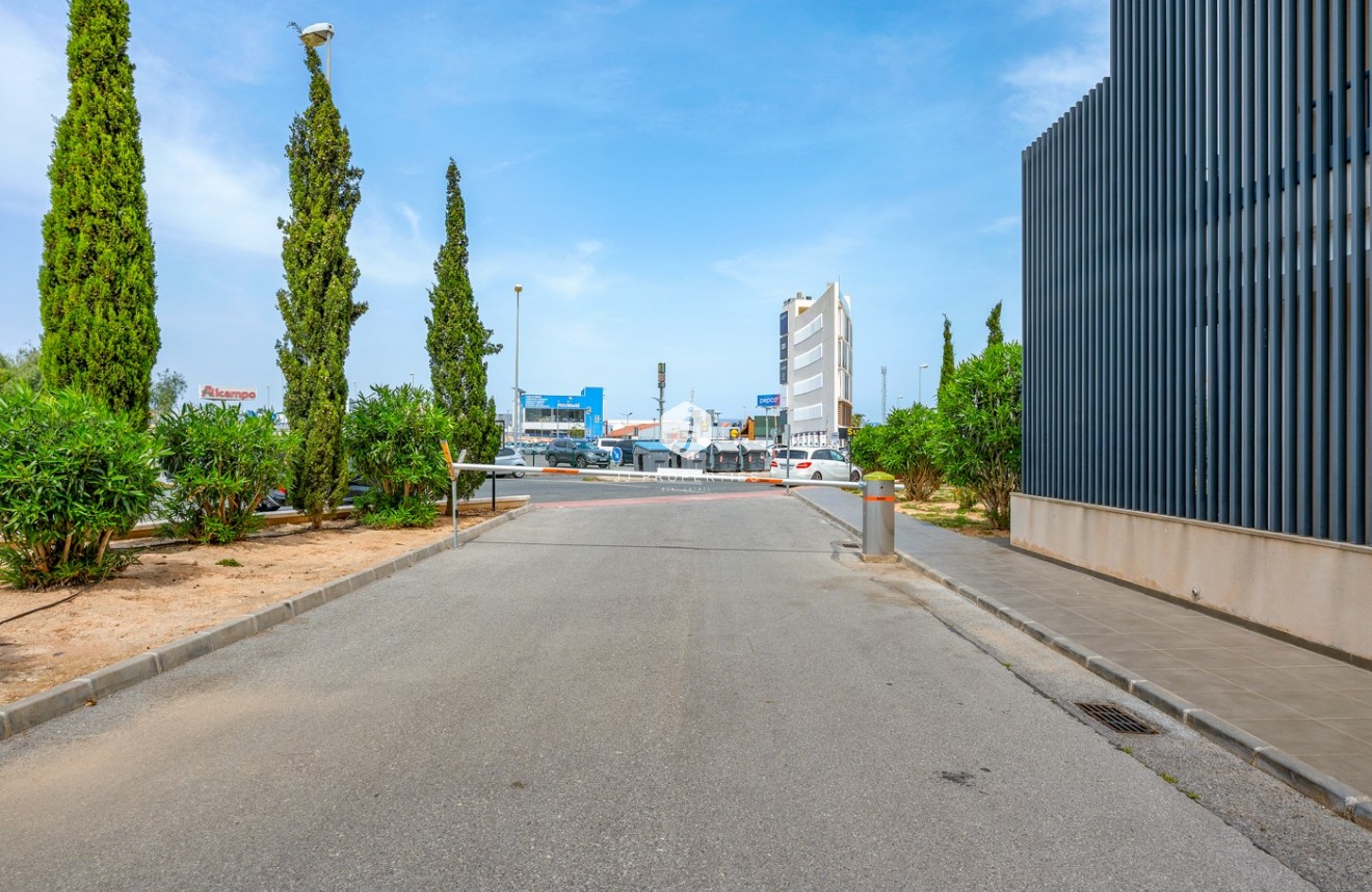 Aus zweiter Hand - Wohnung -
Orihuela Costa - Costa Blanca