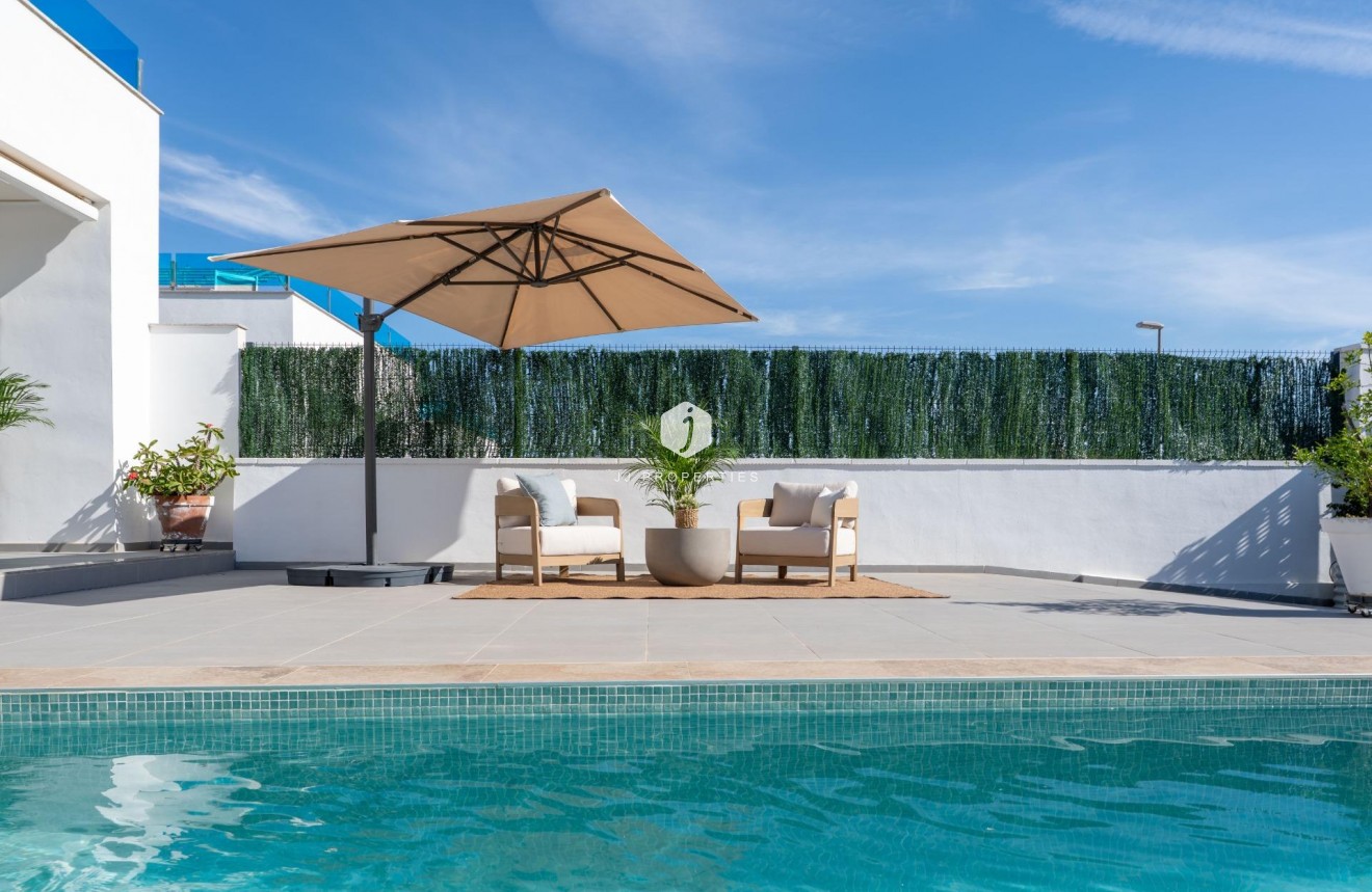 Resale - Villa -
Bigastro - D6