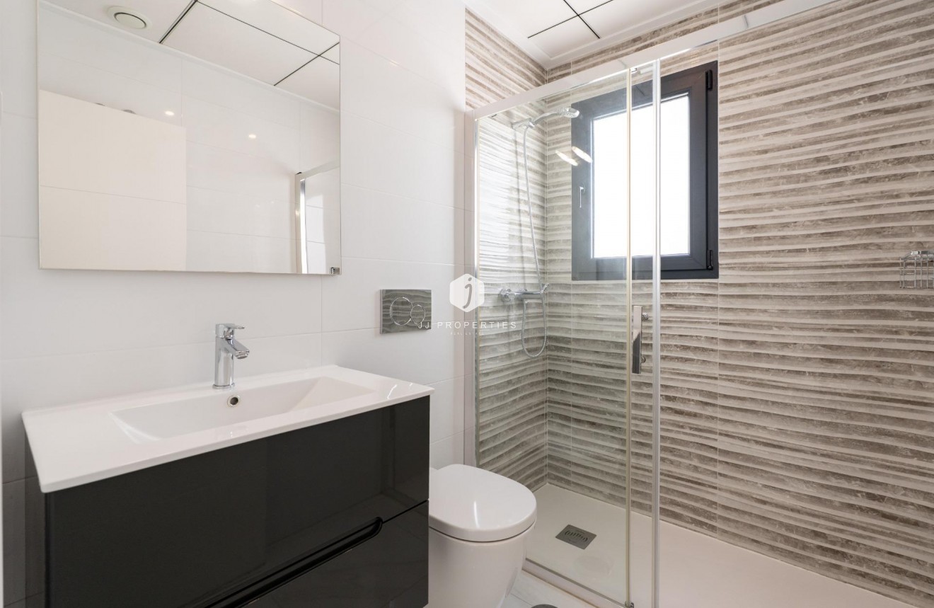 Resale - Villa -
Bigastro - D6