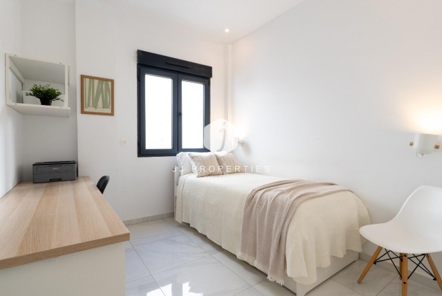 Resale - Villa -
Bigastro - D6