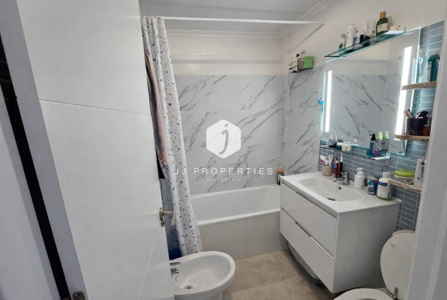 Aus zweiter Hand - Wohnung -
Lomas de Caboroig - Costa Blanca