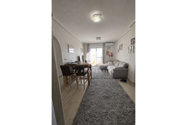 Aus zweiter Hand - Wohnung -
Lomas de Caboroig - Costa Blanca
