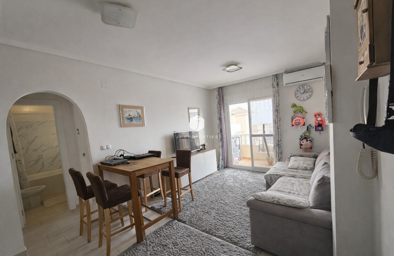 Aus zweiter Hand - Wohnung -
Lomas de Caboroig - Costa Blanca