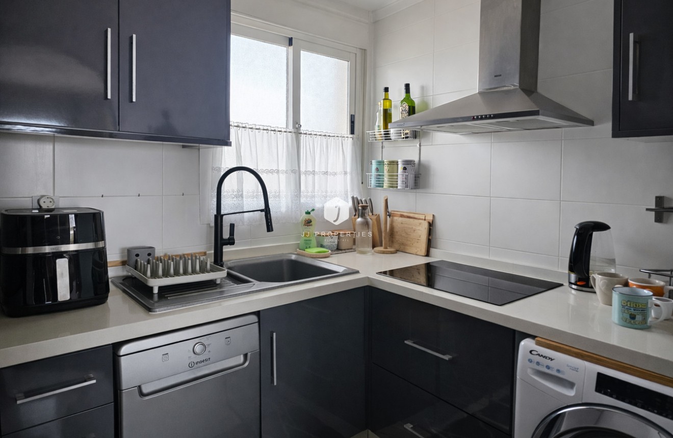 Aus zweiter Hand - Wohnung -
Lomas de Caboroig - Costa Blanca