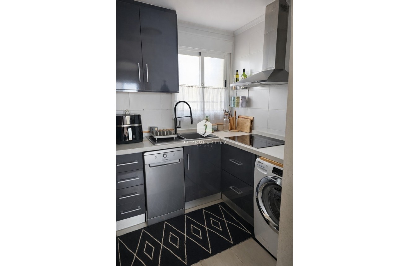 Aus zweiter Hand - Wohnung -
Lomas de Caboroig - Costa Blanca