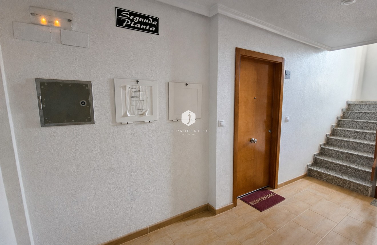 Aus zweiter Hand - Wohnung -
Lomas de Caboroig - Costa Blanca