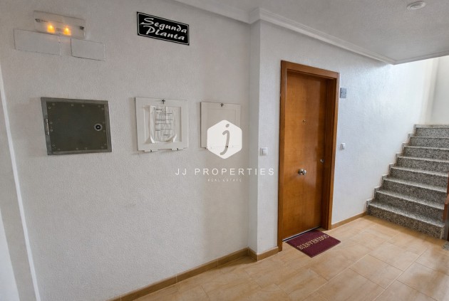 Aus zweiter Hand - Wohnung -
Lomas de Caboroig - Costa Blanca