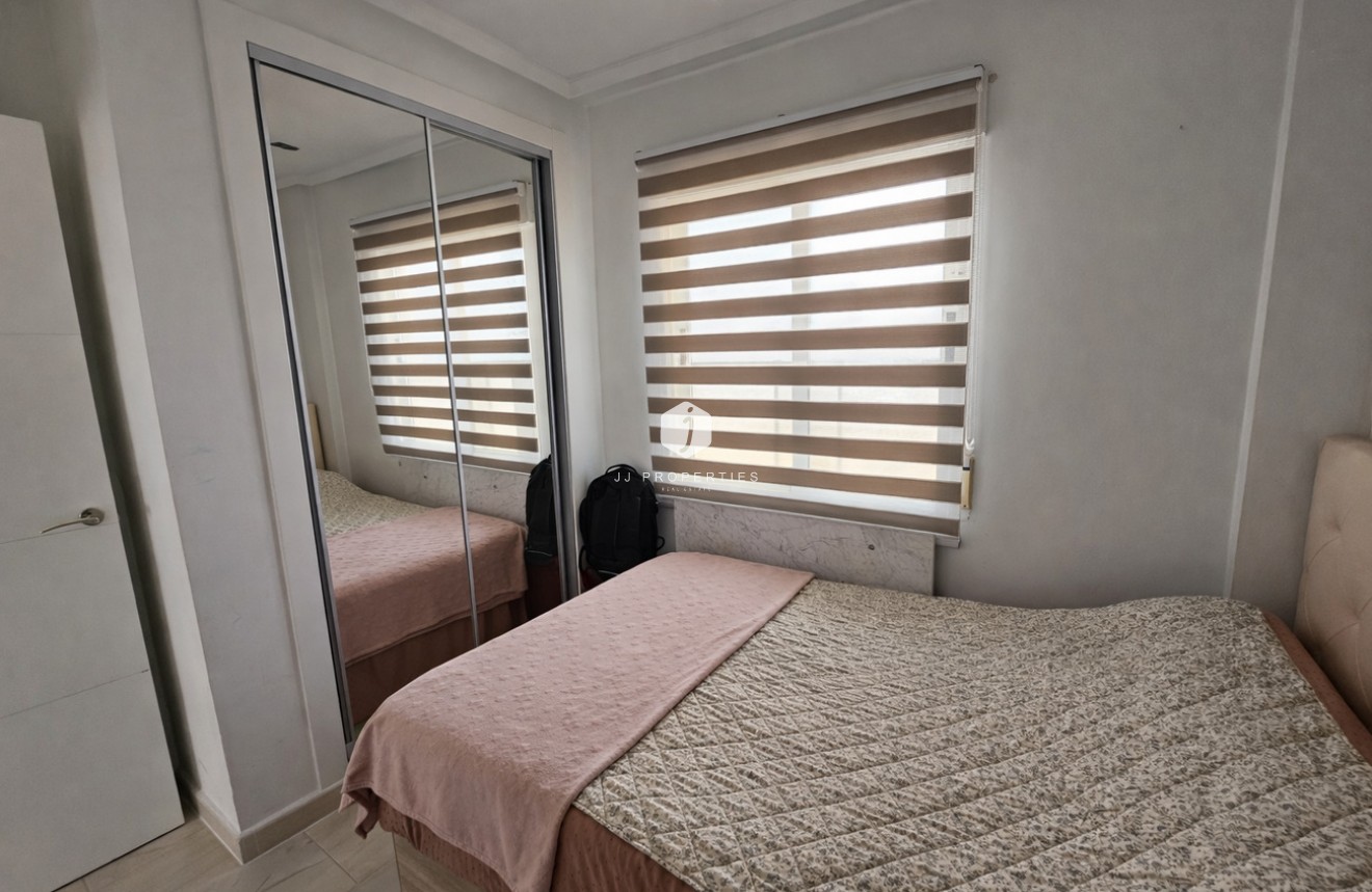 Aus zweiter Hand - Wohnung -
Lomas de Caboroig - Costa Blanca