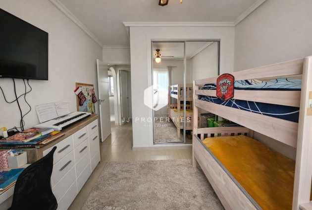 Aus zweiter Hand - Wohnung -
Lomas de Caboroig - Costa Blanca