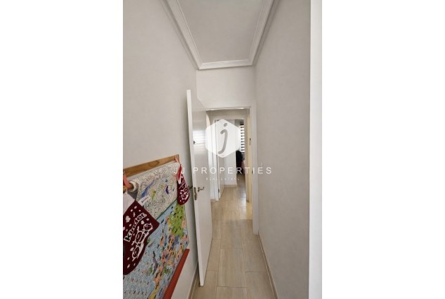 Aus zweiter Hand - Wohnung -
Lomas de Caboroig - Costa Blanca
