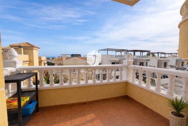 Aus zweiter Hand - Wohnung -
Lomas de Caboroig - Costa Blanca