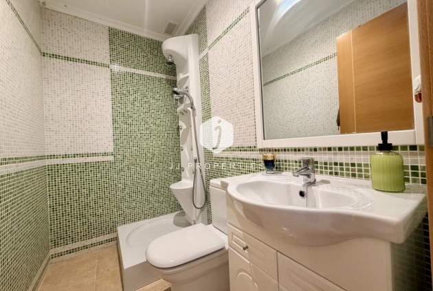 Resale - Apartment / flat -
Dolores - Costa Blanca