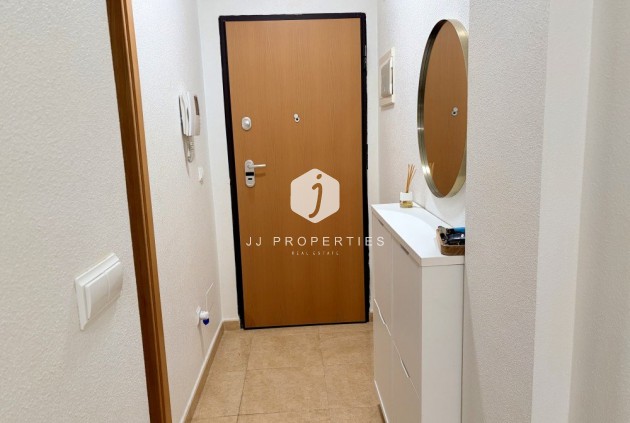 Resale - Apartment / flat -
Dolores - Costa Blanca