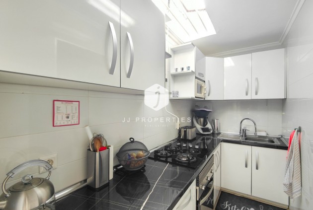 Resale - Chalet -
Torrevieja - Costa Blanca