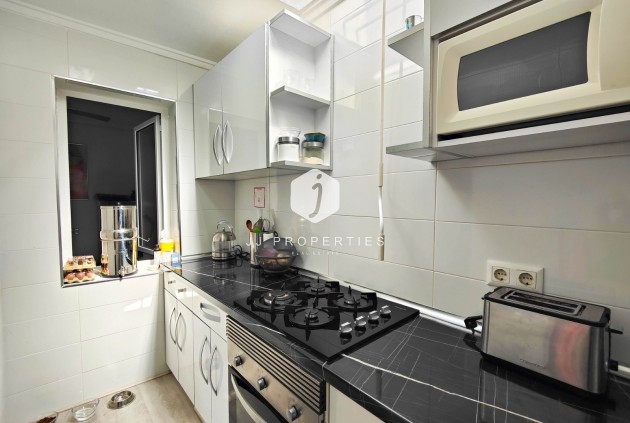 Resale - Chalet -
Torrevieja - Costa Blanca