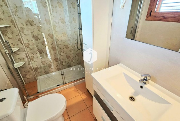 Resale - Apartment / flat -
Torrevieja - Nueva Torrevieja