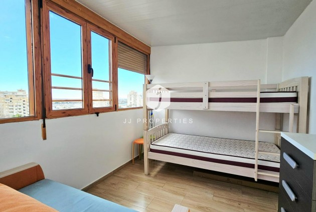 Resale - Apartment / flat -
Torrevieja - Nueva Torrevieja