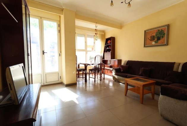 Segunda mano - Apartamento / piso -
Torrevieja - Costa Blanca