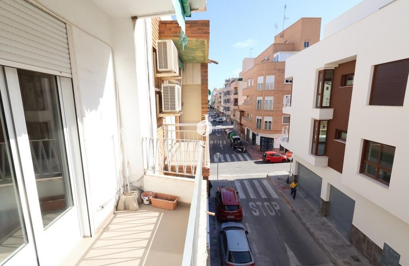Segunda mano - Apartamento / piso -
Torrevieja - Costa Blanca