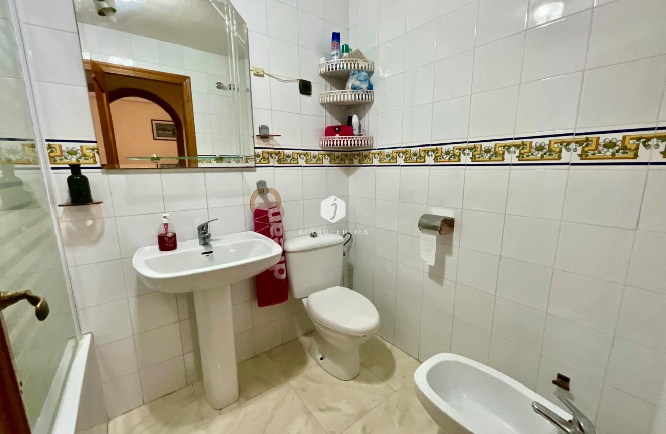 D'occasion - Bungalow -
Torrevieja - Torreblanca