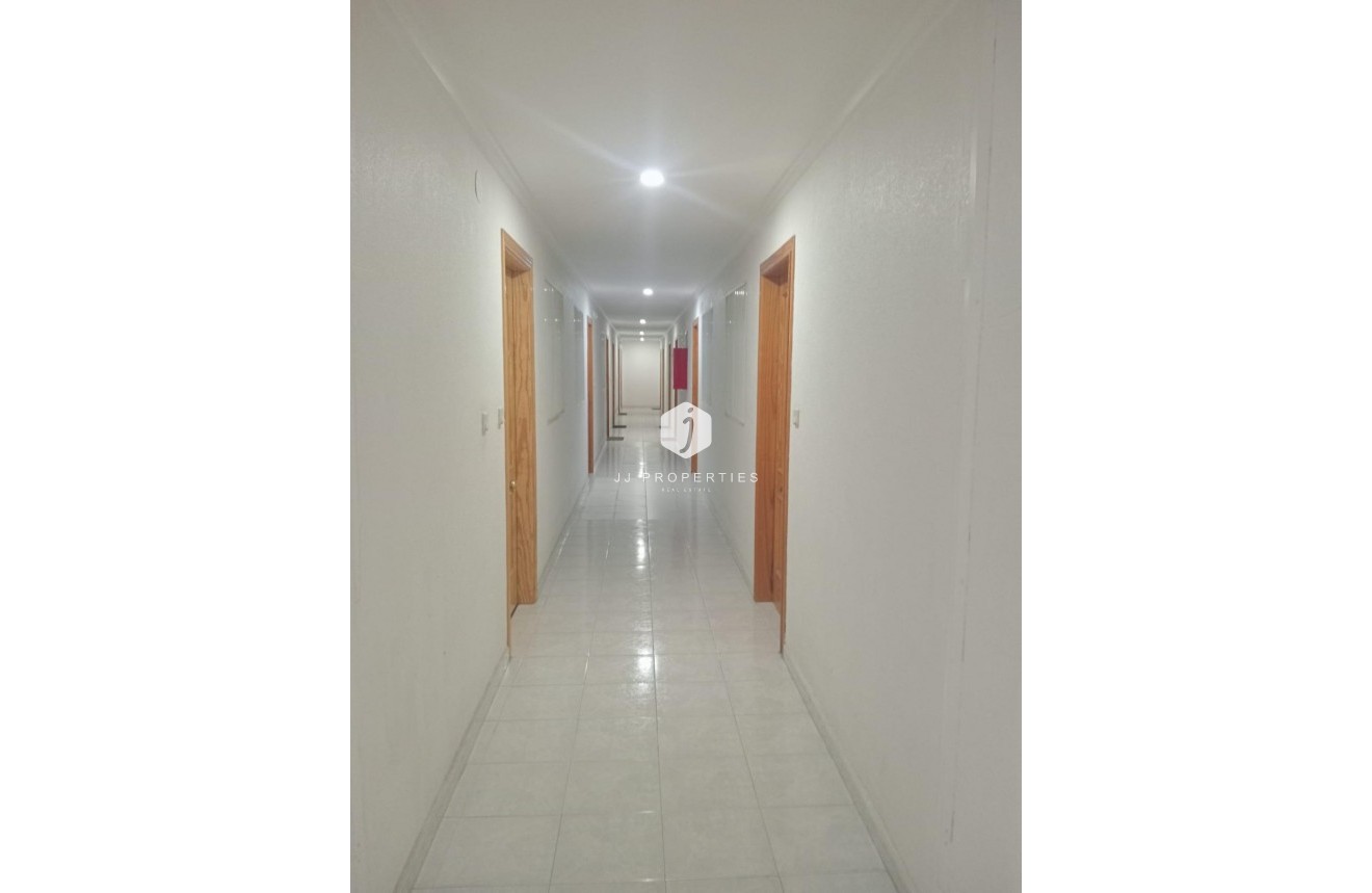 Aus zweiter Hand - Wohnung -
Torrevieja - Acequion