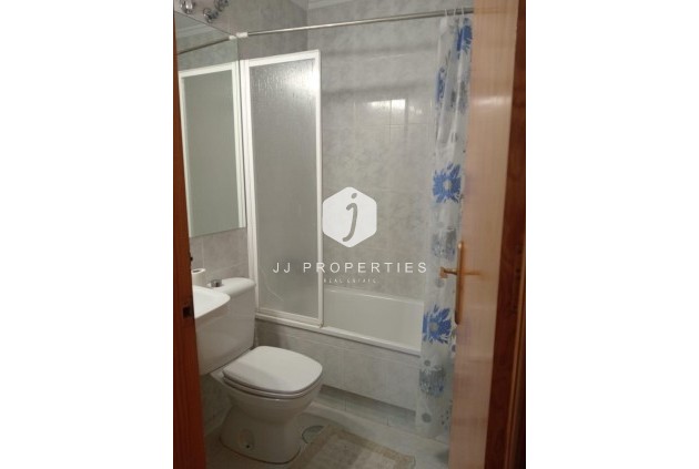 Aus zweiter Hand - Wohnung -
Torrevieja - Acequion