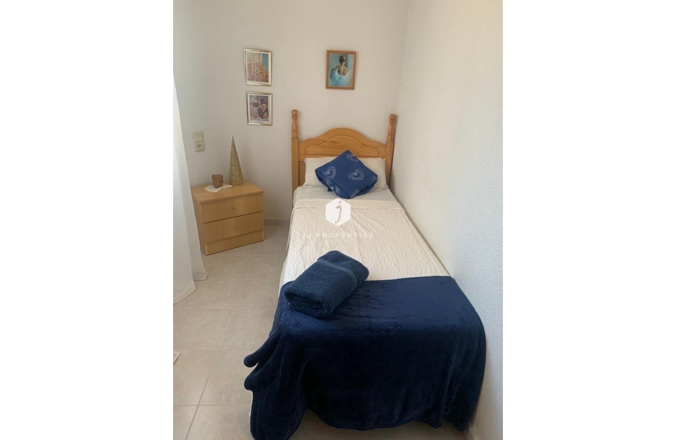 Aus zweiter Hand - Wohnung -
Torrevieja - Acequion