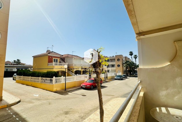 Resale - Apartment / flat -
Torrevieja - Costa Blanca
