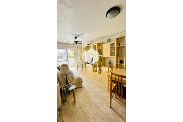 Resale - Apartment / flat -
Torrevieja - Costa Blanca