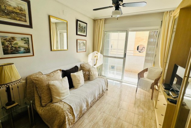 Resale - Apartment / flat -
Torrevieja - Costa Blanca