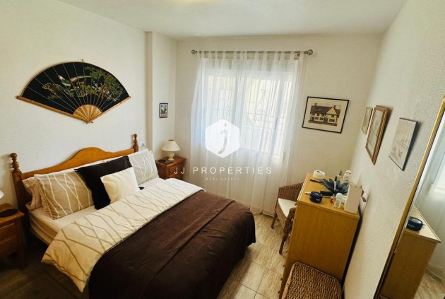Resale - Apartment / flat -
Torrevieja - Costa Blanca