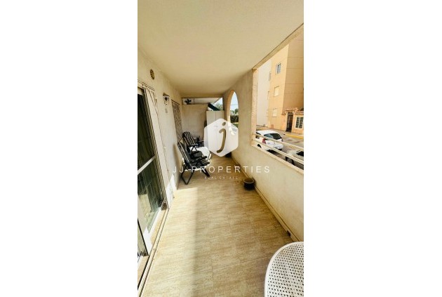 Resale - Apartment / flat -
Torrevieja - Costa Blanca