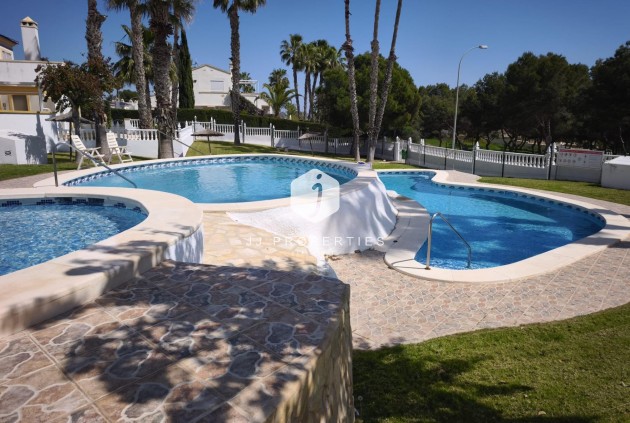 Resale - Bungalow -
Orihuela Costa - Villamartín-las Filipinas