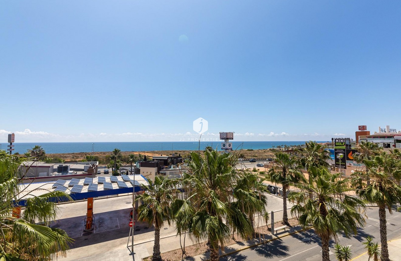 Resale - Bungalow -
Orihuela Costa - Villamartín-las Filipinas