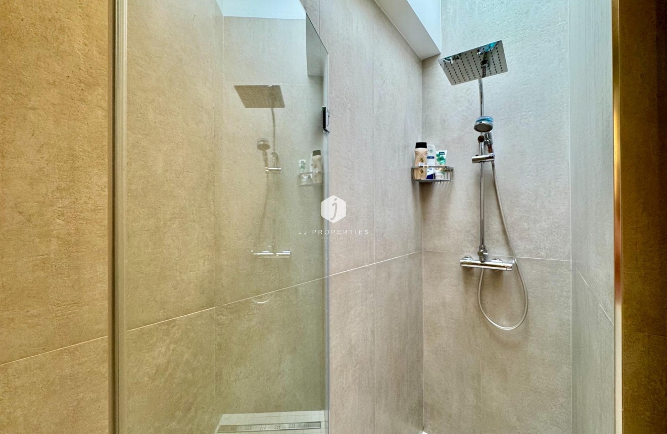 Resale - Villa -
San Miguel de Salinas - Bellavista