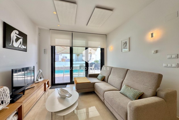 Resale - Villa -
San Miguel de Salinas - Bellavista