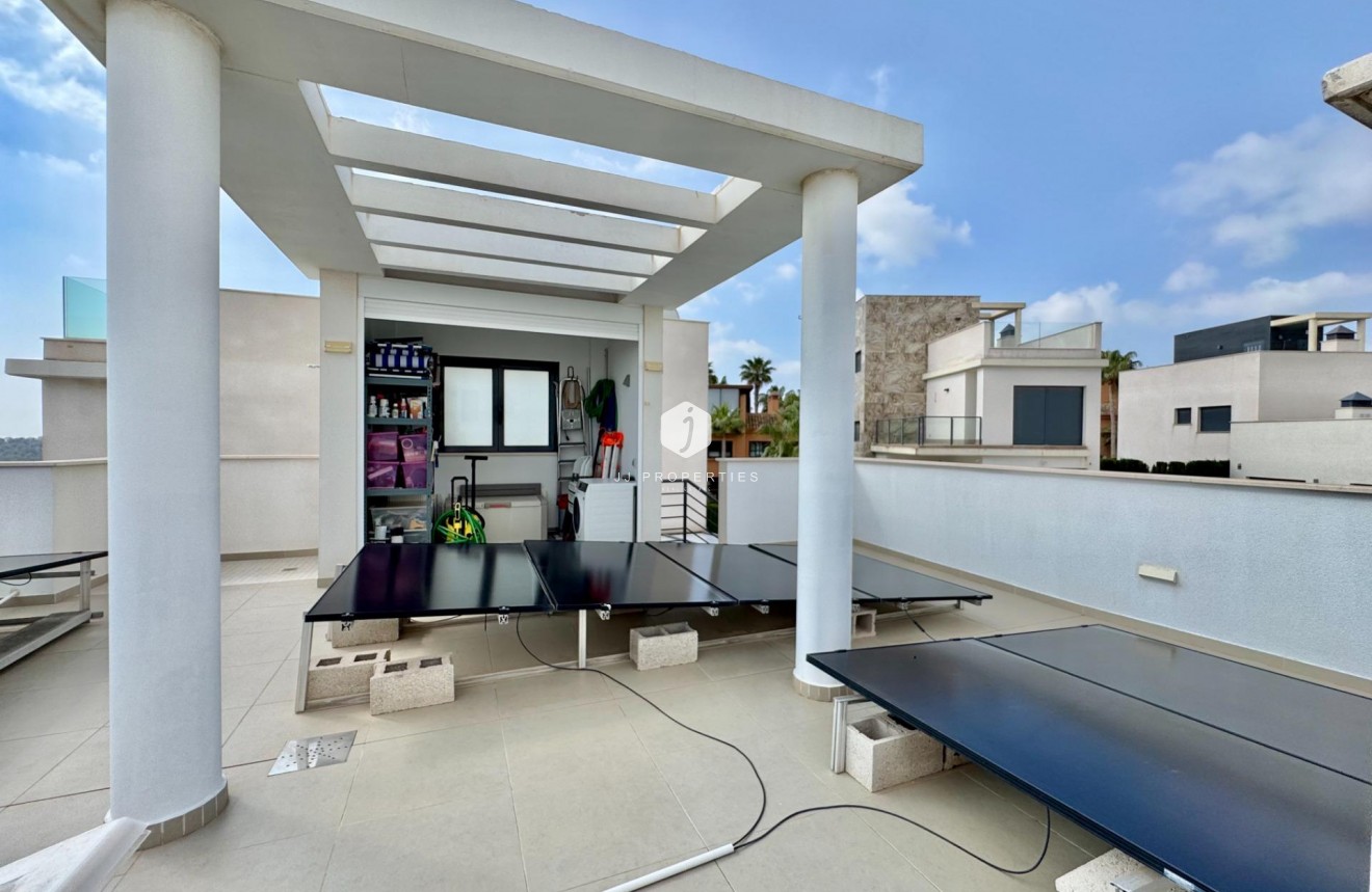 Resale - Villa -
San Miguel de Salinas - Bellavista