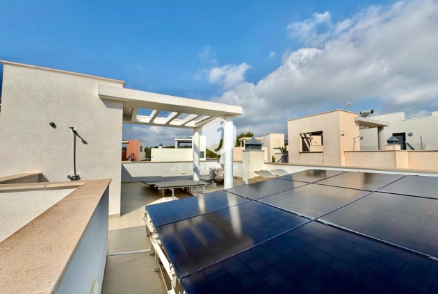 Resale - Villa -
San Miguel de Salinas - Bellavista