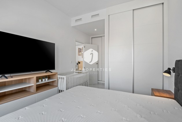 Resale - Villa -
Torrevieja - Costa Blanca