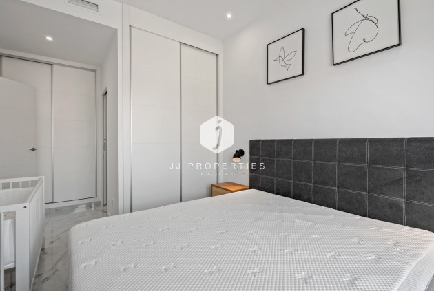 Resale - Villa -
Torrevieja - Costa Blanca