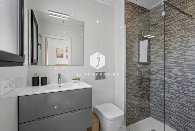 Resale - Villa -
Torrevieja - Costa Blanca