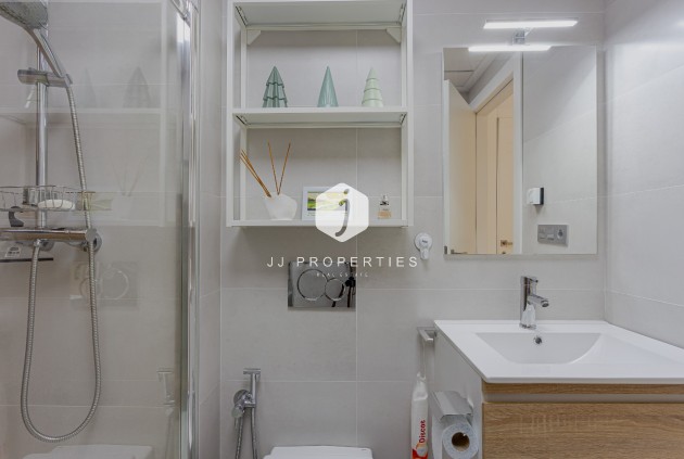 Resale - Apartment / flat -
Torrevieja - Costa Blanca