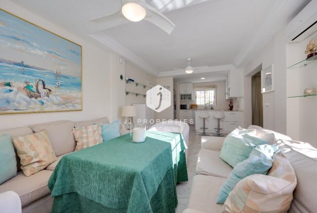 Resale - Chalet -
Orihuela Costa - Las Filipinas