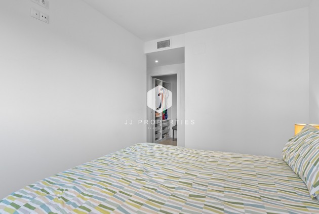 Resale - Apartment / flat -
Dehesa de Campoamor - Costa Blanca