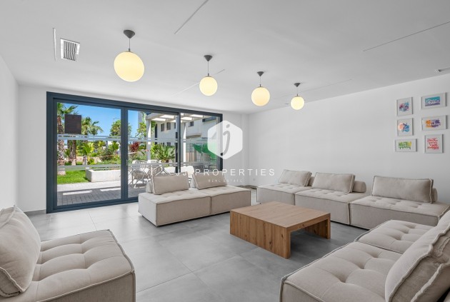 Resale - Apartment / flat -
Dehesa de Campoamor - Costa Blanca