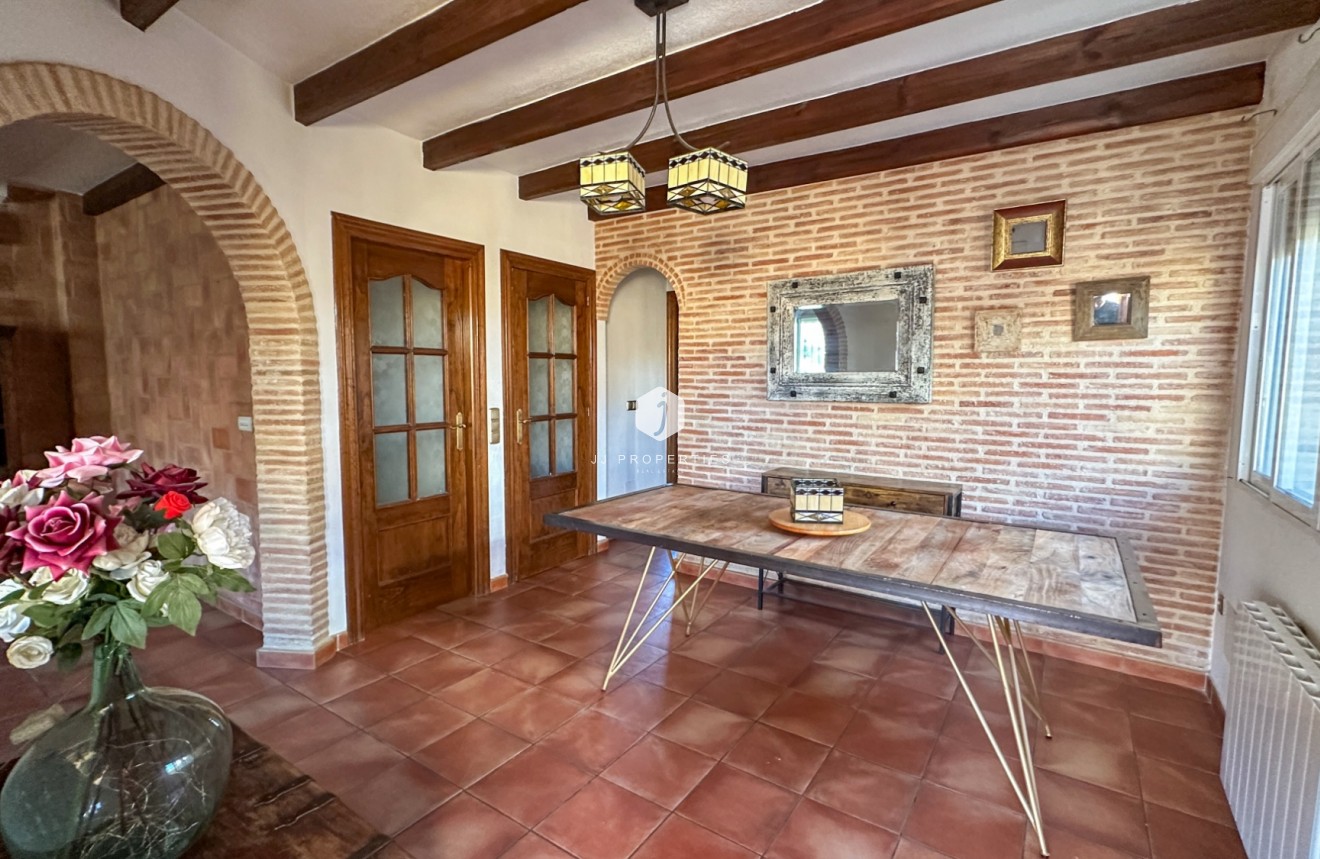 Resale - Chalet -
San Miguel de Salinas - Inland