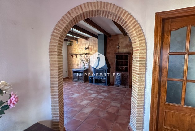 Resale - Chalet -
San Miguel de Salinas - Inland